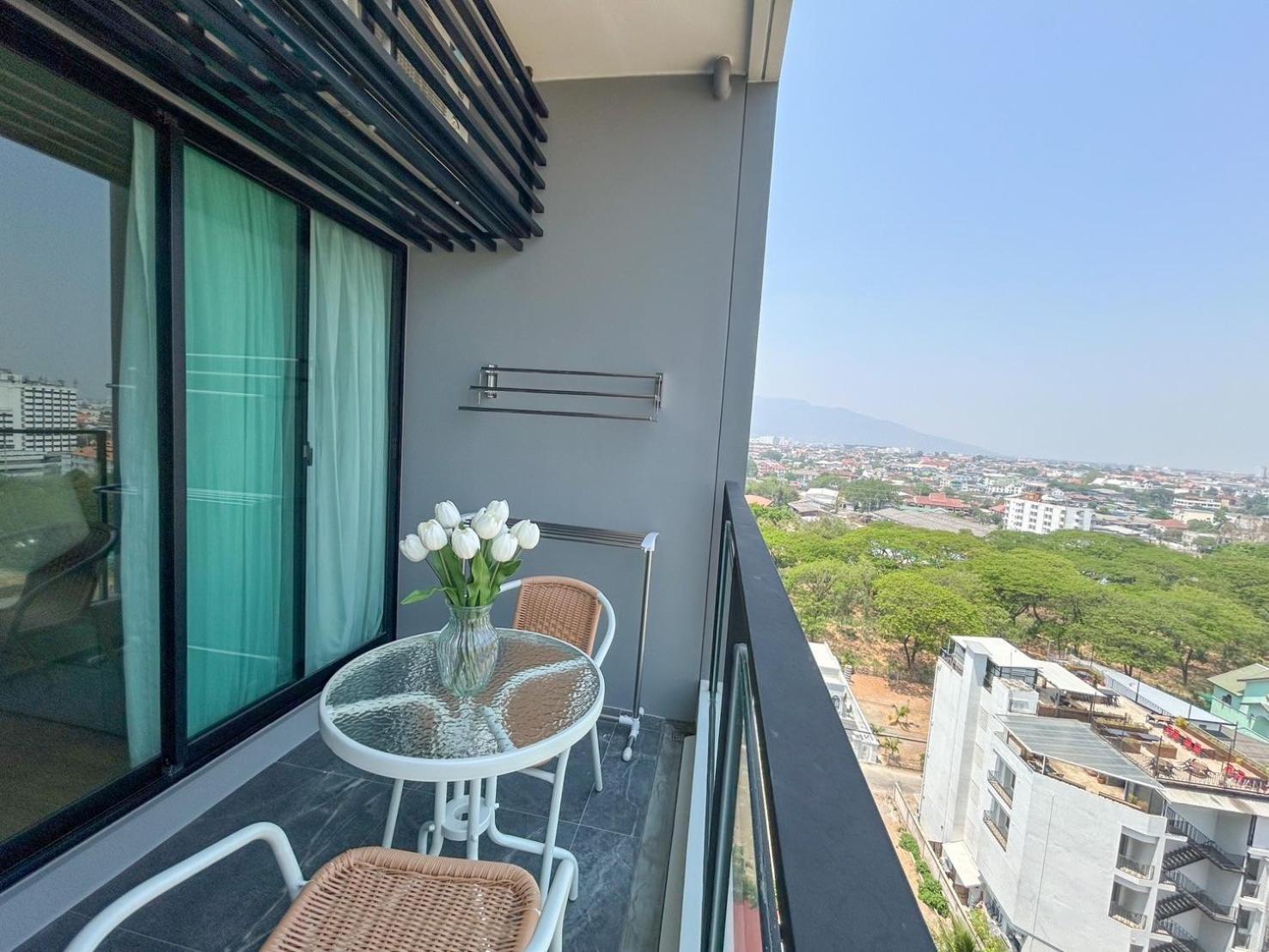 Luxury Condo Astra Sky River Condo Чиангмай Экстерьер фото